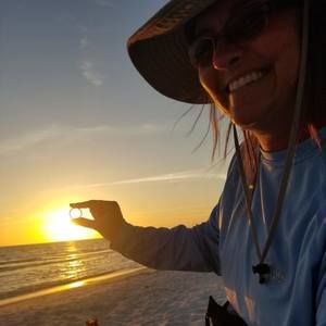 Meet your Posher, Crystal